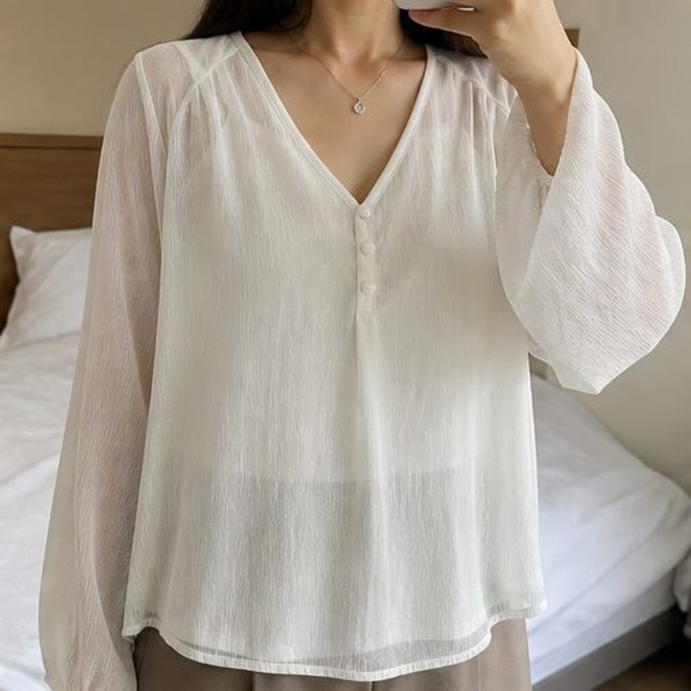 Ivory V Neck Top - Picture 2 of 6